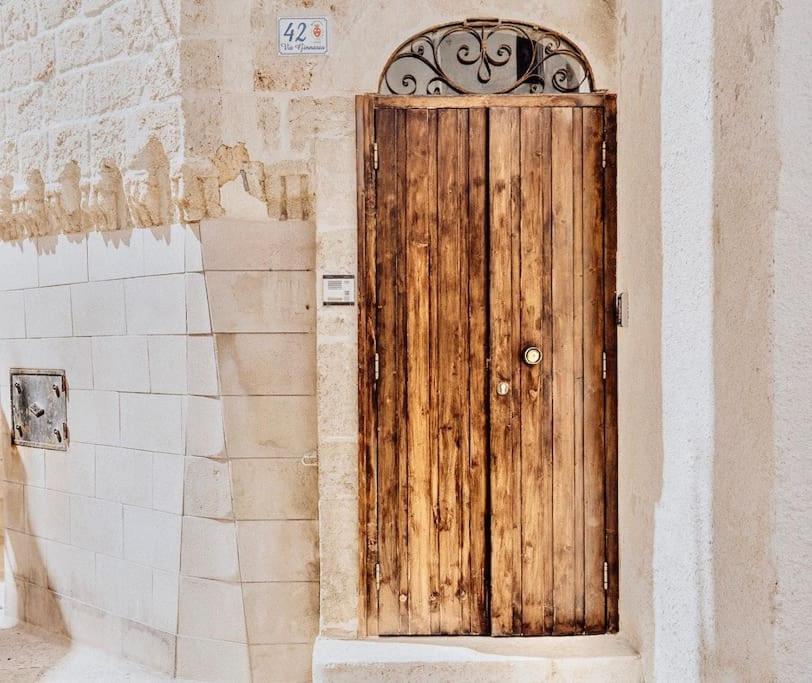 Torre Dalu' - A Due Passi Dalla Spiaggia Di Porta Vecchia, Con Terrazzo Privato E Netflix Monopoli Buitenkant foto